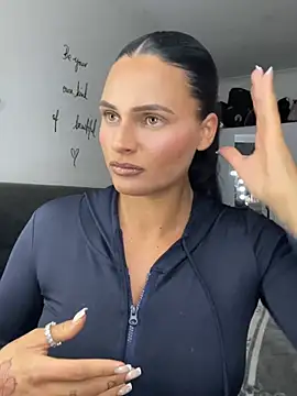 Destinylovex online show from 04-11-26, 08:13