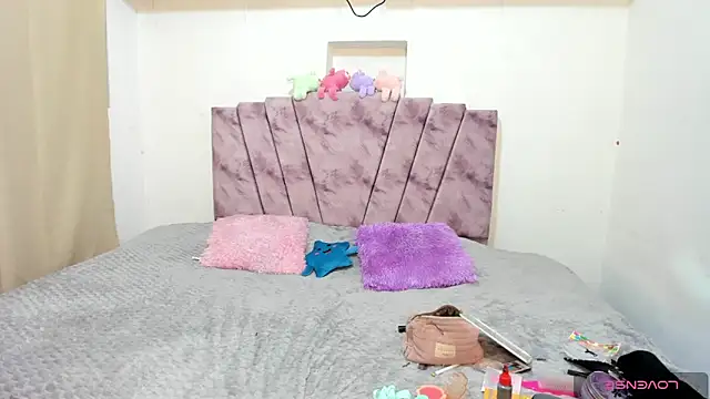 sheillenn online show from 03-12-26, 08:48