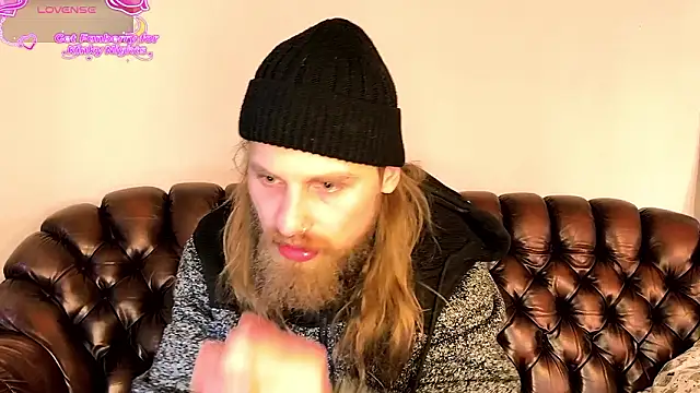 Juli Corn online show from 03-07-26, 06:32