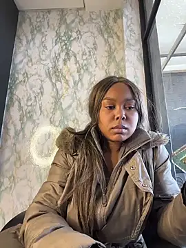 Snapshot of Belanny-LS chatting on 03-03-26, 01:17 Belanny-LS online show from 03-03-26, 01:17