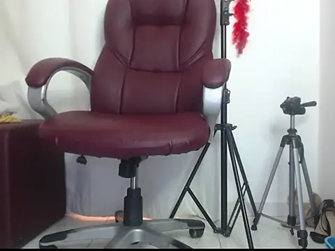 Snapshot of Lobasensual chatting on 03-04-26, 07:53 Lobasensual online show from 03-04-26, 07:53