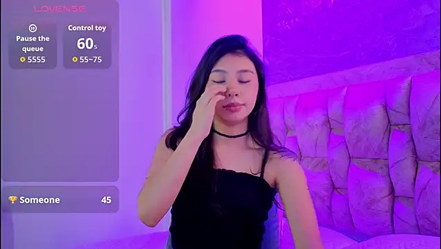 Snapshot of chloe_bluee_ chatting on 07-07-26, 11:14 chloe bluee online show from 07-07-26, 11:14