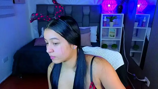 SophyAdams online show from 06-23-26, 06:00