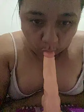 Melanny69x online show from 02-28-26, 04:24