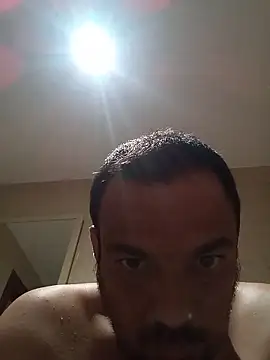 Snapshot of morenitoymorena chatting on 05-15-26, 04:25 morenitoymorena online show from 05-15-26, 04:25