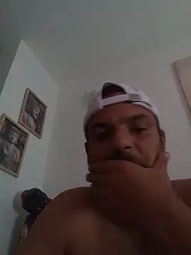 Snapshot of morenitoymorena chatting on 05-31-26, 02:57 morenitoymorena online show from 05-31-26, 02:57