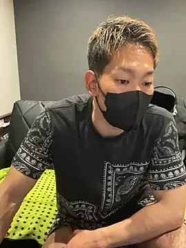 ryuaaaaa online show from 03-25-26, 05:19