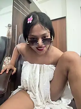 sizzler hotz online show from 05-19-26, 04:13