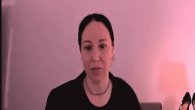 Snapshot of MiaFair chatting on 05-16-26, 03:55 MiaFair online show from 05-16-26, 03:55