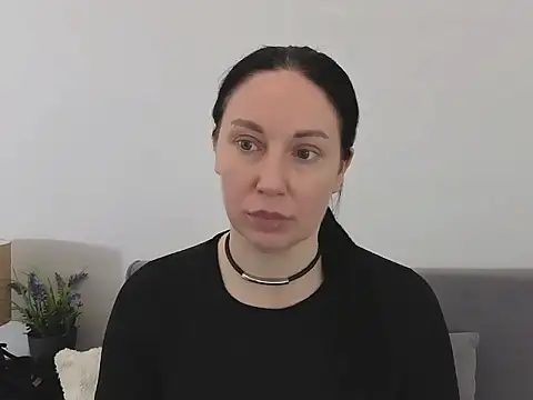 Snapshot of MiaFair chatting on 05-19-26, 03:18 MiaFair online show from 05-19-26, 03:18