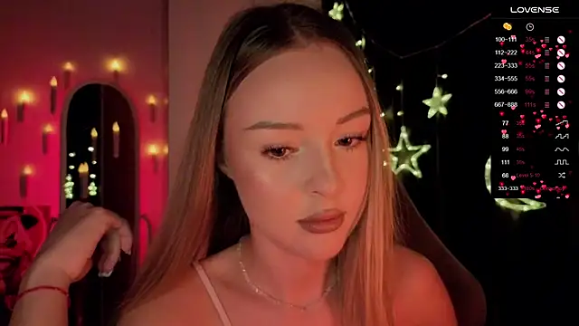 Snapshot of Nestyzz chatting on 02-22-26, 10:30 Nestyzz online show from 02-22-26, 10:30