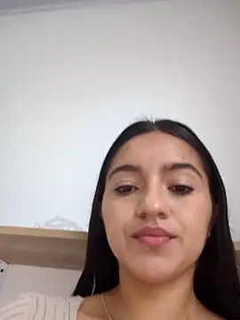 Snapshot of DulceCaroX chatting on 06-09-26, 01:01 DulceCaroX online show from 06-09-26, 01:01