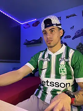 Snapshot of TOMAS_CONOR chatting on 02-22-26, 01:40 TOMAS CONOR online show from 02-22-26, 01:40