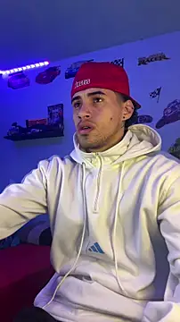 Snapshot of TOMAS_CONOR chatting on 02-23-26, 01:14 TOMAS CONOR online show from 02-23-26, 01:14