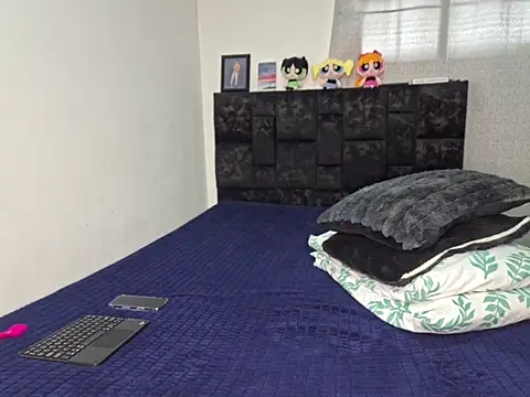 NewYoungHot online show from 03-23-26, 08:13