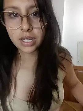 Rosyshadow online show from 05-19-26, 11:55