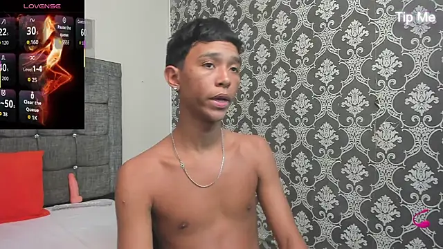 Little Twink19x online show from 03-24-26, 07:08
