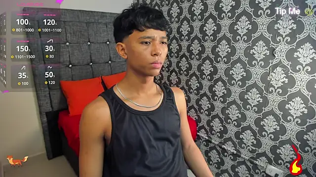 Snapshot of Little_Twink19x chatting on 07-04-26, 07:42 Little Twink19x online show from 07-04-26, 07:42