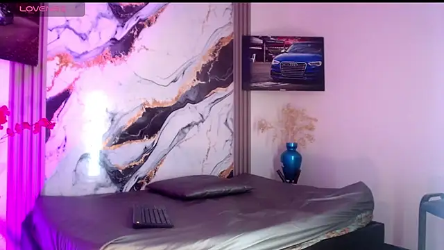 Alondra Wile online show from 04-13-26, 07:19