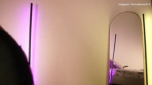 Snapshot of monicaflowerr chatting on 07-12-26, 08:16 monicaflowerr online show from 07-12-26, 08:16