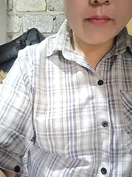 Snapshot of MayEva_ly chatting on 04-27-26, 12:41 MayEva ly online show from 04-27-26, 12:41