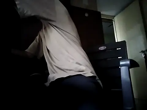 Snapshot of sub_slave_indi chatting on 10-03-25, 01:57 sub slave indi online show from 10-03-25, 01:57