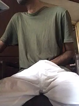 Snapshot of sub_slave_indi chatting on 10-14-25, 02:56 sub slave indi online show from 10-14-25, 02:56