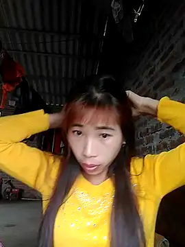 Snapshot of Vycute9900 chatting on 02-23-26, 04:32 Vycute9900 online show from 02-23-26, 04:32