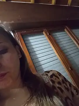 Snapshot of CamiliLuna chatting on 06-30-26, 02:45 CamiliLuna online show from 06-30-26, 02:45