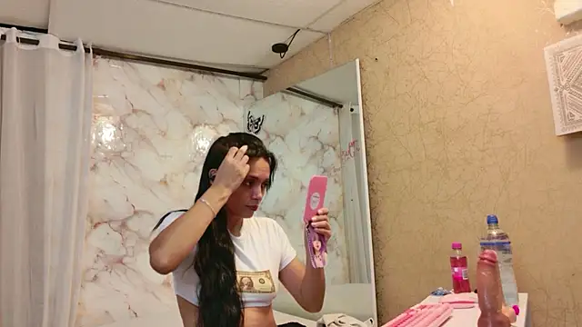 QueenSallyDesire online show from 04-18-26, 03:10