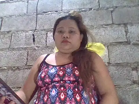 sweetlyn31 online show from 08-05-26, 06:05