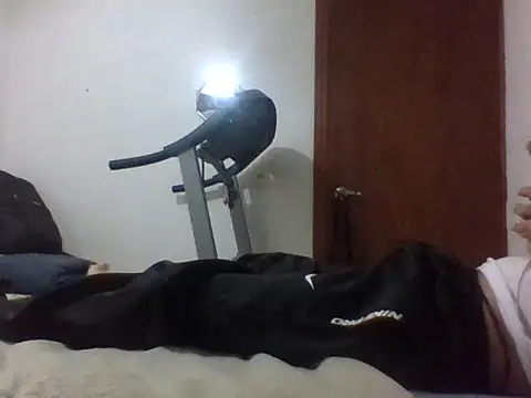 Snapshot of Lfervega chatting on 03-04-26, 05:35 Lfervega online show from 03-04-26, 05:35