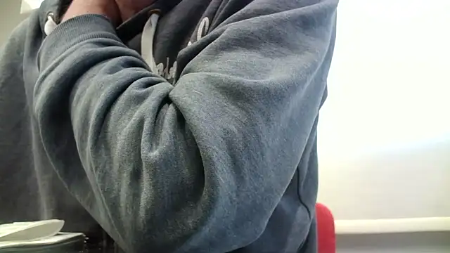 Snapshot of truble78 chatting on 02-19-26, 02:13 truble78 online show from 02-19-26, 02:13