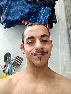 momo0208 online show from 04-28-26, 06:24