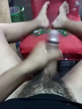 Snapshot of leo73w6 chatting on 02-20-26, 02:06 leo73w6 online show from 02-20-26, 02:06