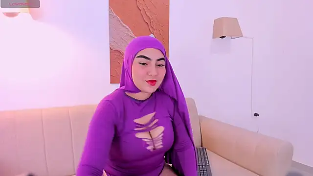 Malika Noor online show from 07-09-26, 03:27
