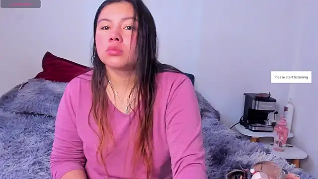 Snapshot of lucy_blush chatting on 06-12-26, 02:05 lucy blush online show from 06-12-26, 02:05