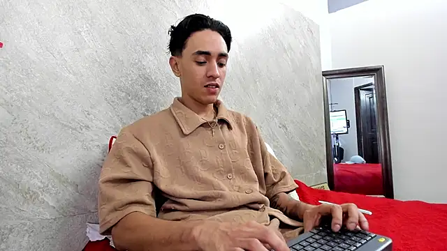 Snapshot of Mick-lollipop chatting on 02-26-26, 07:57 Mick-lollipop online show from 02-26-26, 07:57