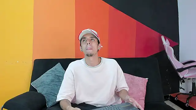 Snapshot of Anghell_BC chatting on 02-27-26, 07:58 Anghell BC online show from 02-27-26, 07:58