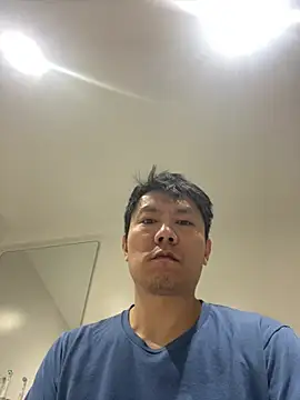 Snapshot of HINKK chatting on 04-14-26, 03:45 HINKK online show from 04-14-26, 03:45