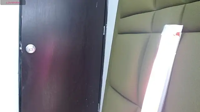 mia0207 online show from 02-21-26, 04:41