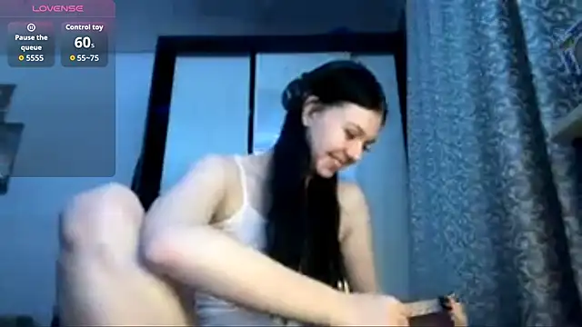 Snapshot of SaraDebey chatting on 02-20-26, 08:20 SaraDebey online show from 02-20-26, 08:20