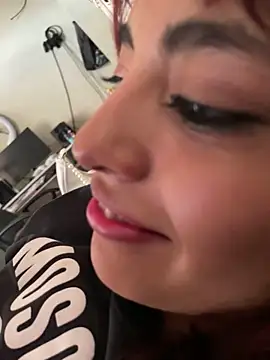 Snapshot of peligrosamylu chatting on 03-02-26, 02:02 peligrosamylu online show from 03-02-26, 02:02