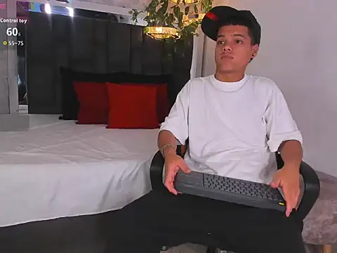 PATRIICKMILLER online show from 02-24-26, 03:43