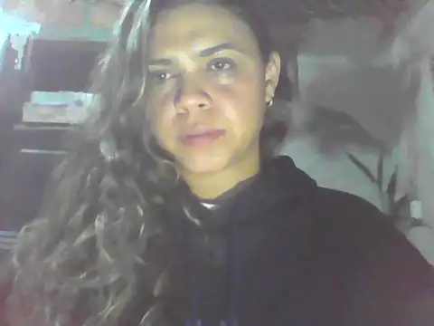 Snapshot of mar_coral2 chatting on 03-01-26, 12:01 mar coral2 online show from 03-01-26, 12:01