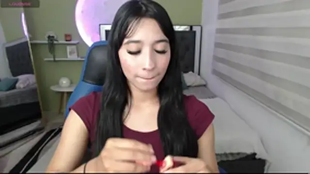 ivvoncute online show from 05-20-26, 01:23