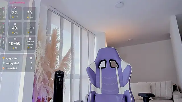 sofiawiliams online show from 04-18-26, 07:58