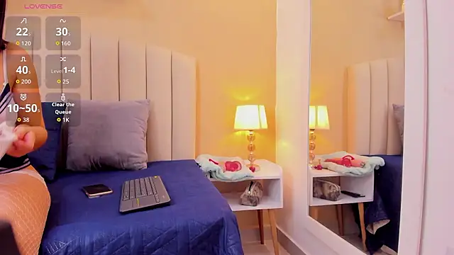 Snapshot of sara_kitten19 chatting on 03-03-26, 01:17 sara kitten19 online show from 03-03-26, 01:17