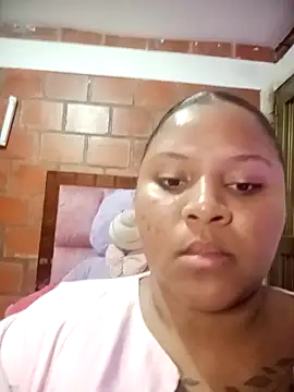 Snapshot of Valentina_belmont chatting on 03-01-26, 02:35 Valentina belmont online show from 03-01-26, 02:35