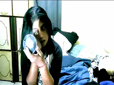 IndianPleasures21 online show from 06-19-26, 12:04
